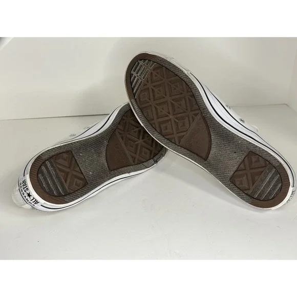 Converse,‎ Unisex Looney Tunes All Star Low Sneakers, 80th Anniversary, M10/W12 - Picture 7 of 11